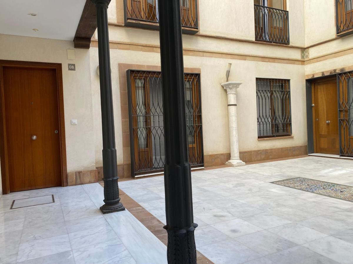 Hispalis Catedral Sevilla Buitenkant foto